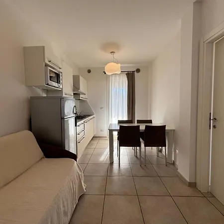 Appartement Comfy Flat With A Fireplace Bibione