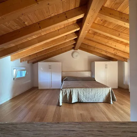 Appartement Comfy Flat With A Fireplace *