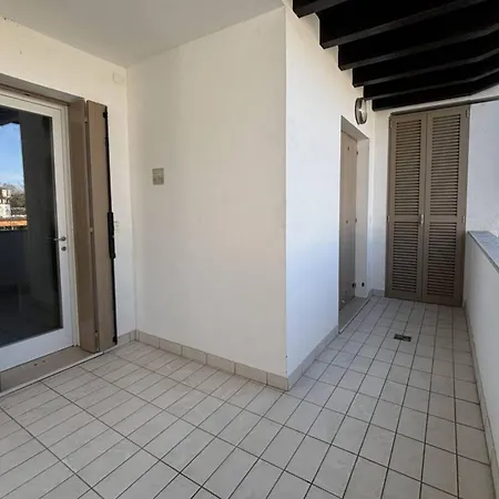 Comfy Flat With A Fireplace Bibione